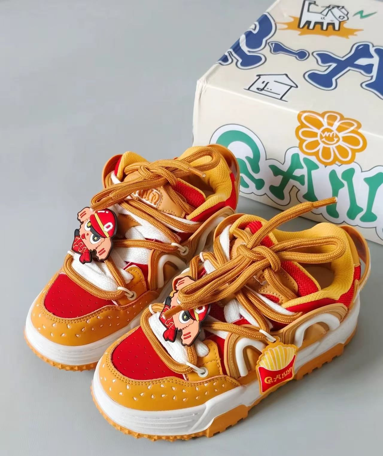 Women's Casual Sneakers - Burger