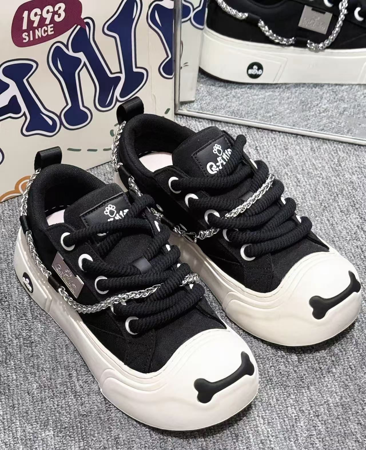 Women's Casual Sneakers - Shadow Black